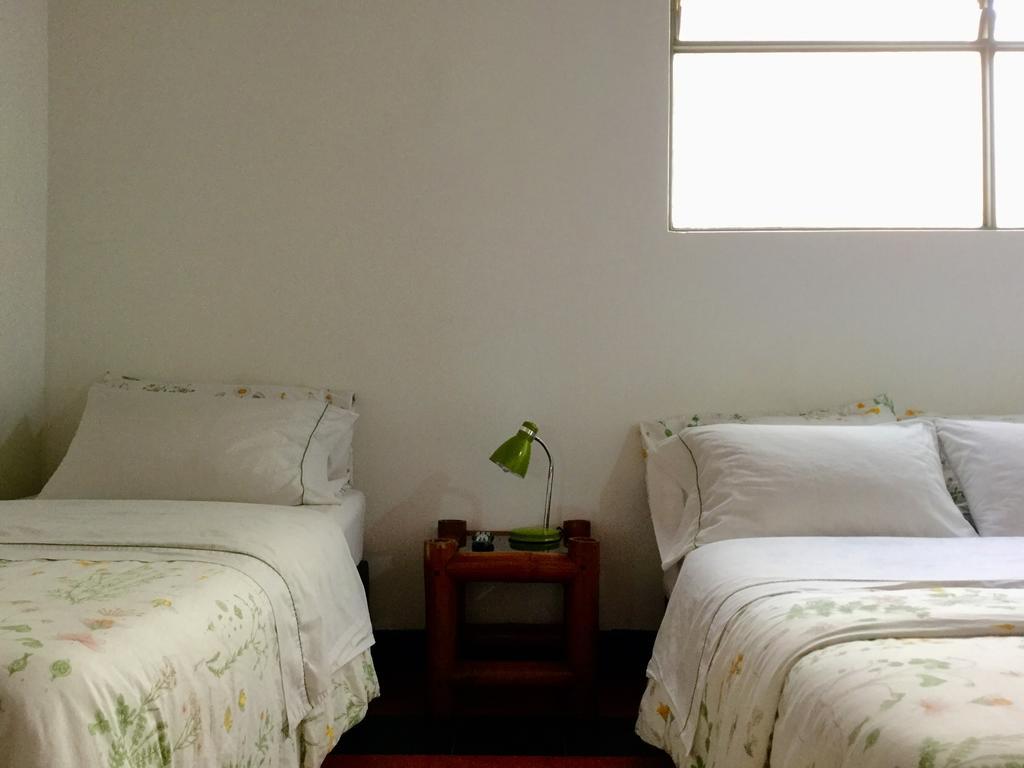 Saman Hostel Medellin Bagian luar foto
