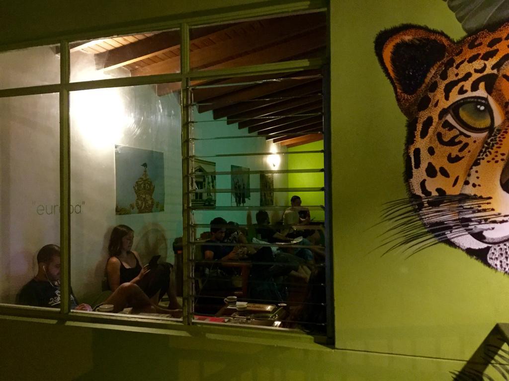 Saman Hostel Medellin Bagian luar foto
