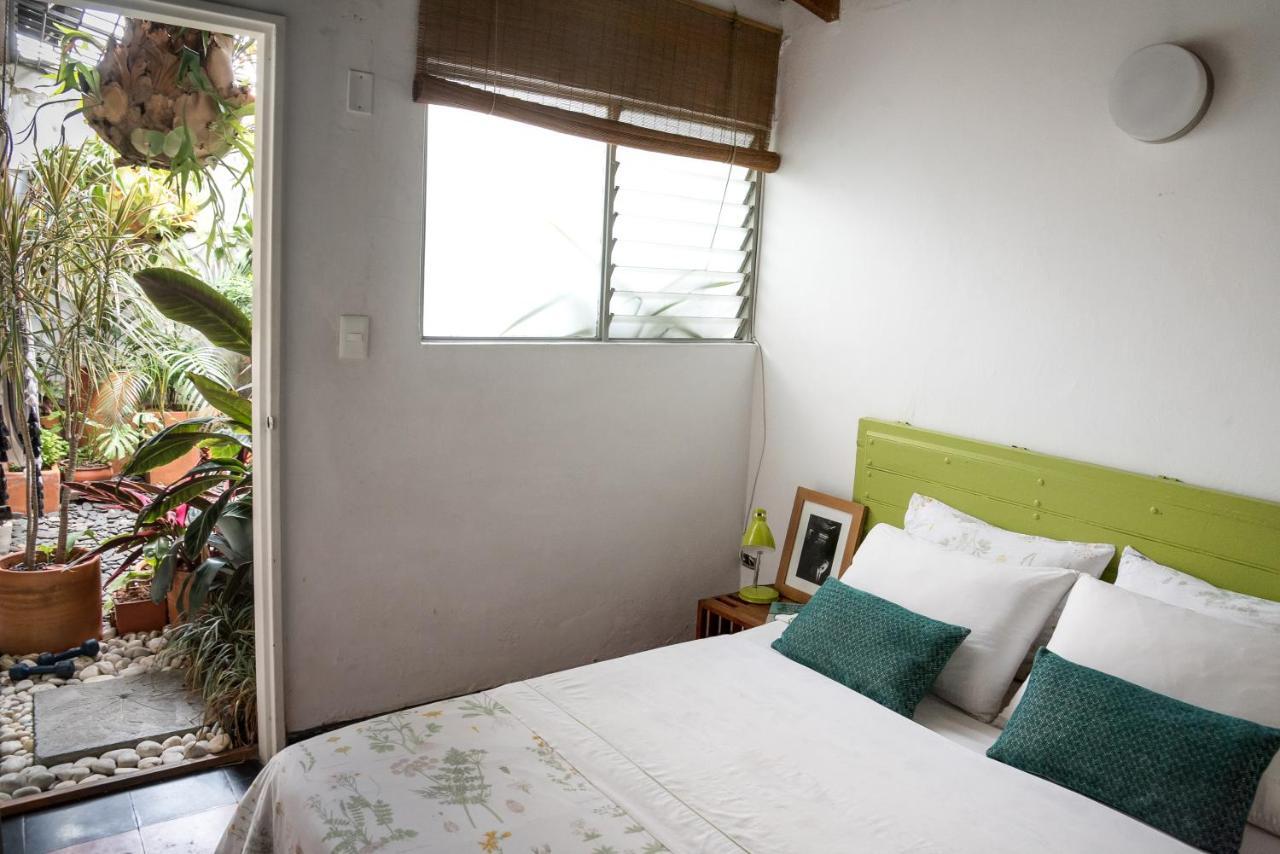 Saman Hostel Medellin Bagian luar foto